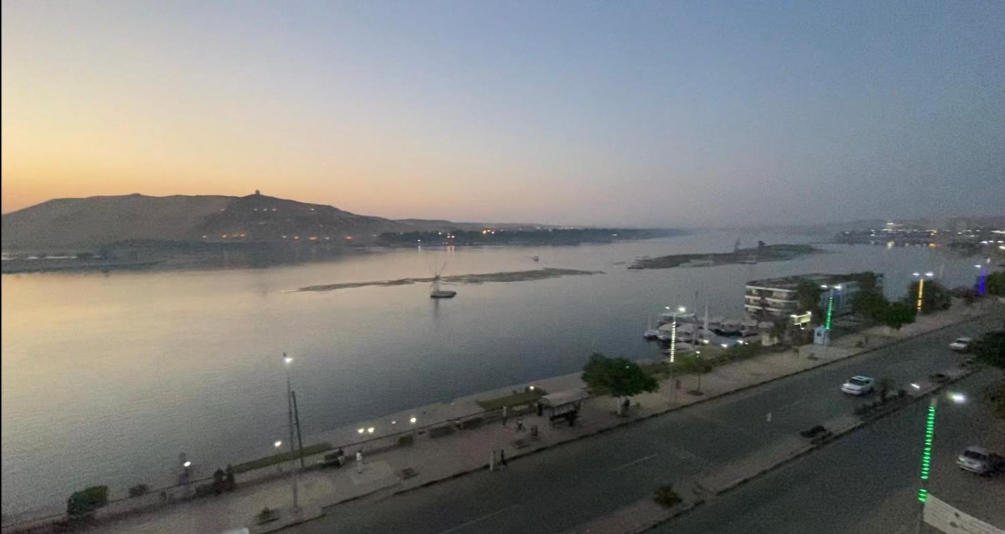 Aswan View 3 Bedrooms 外观 照片